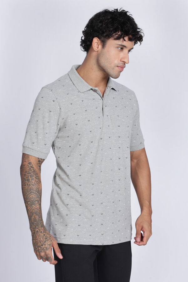 REGULAR FIT GREY PRINTED POLO - Image 4