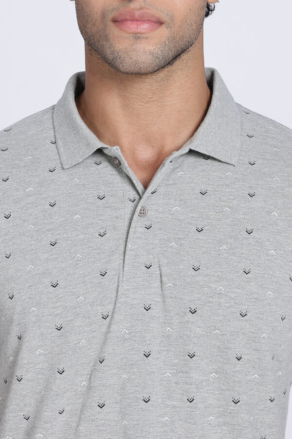 REGULAR FIT GREY PRINTED POLO - Image 7